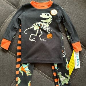 Carter’s Halloween 4 Piece Glows in the Dark Pajama Set